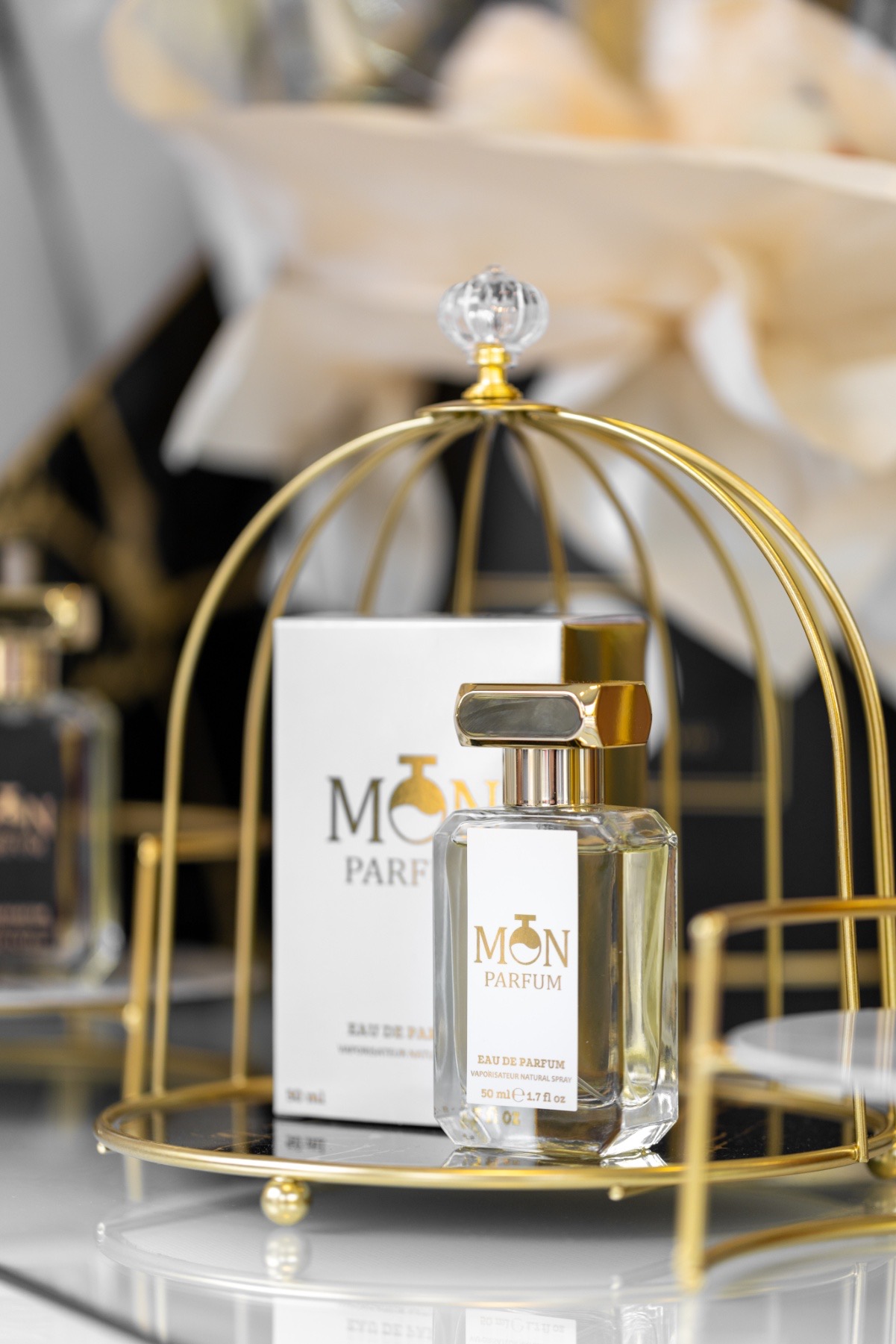<span style="font-size:14px; font-weight:400; color:#777;">Inspirisano parfemom:</span><br><span style="font-size:26px; font-weight:600;">MP 1104 inspirisano: Carolina Herrera La Bomba</span>